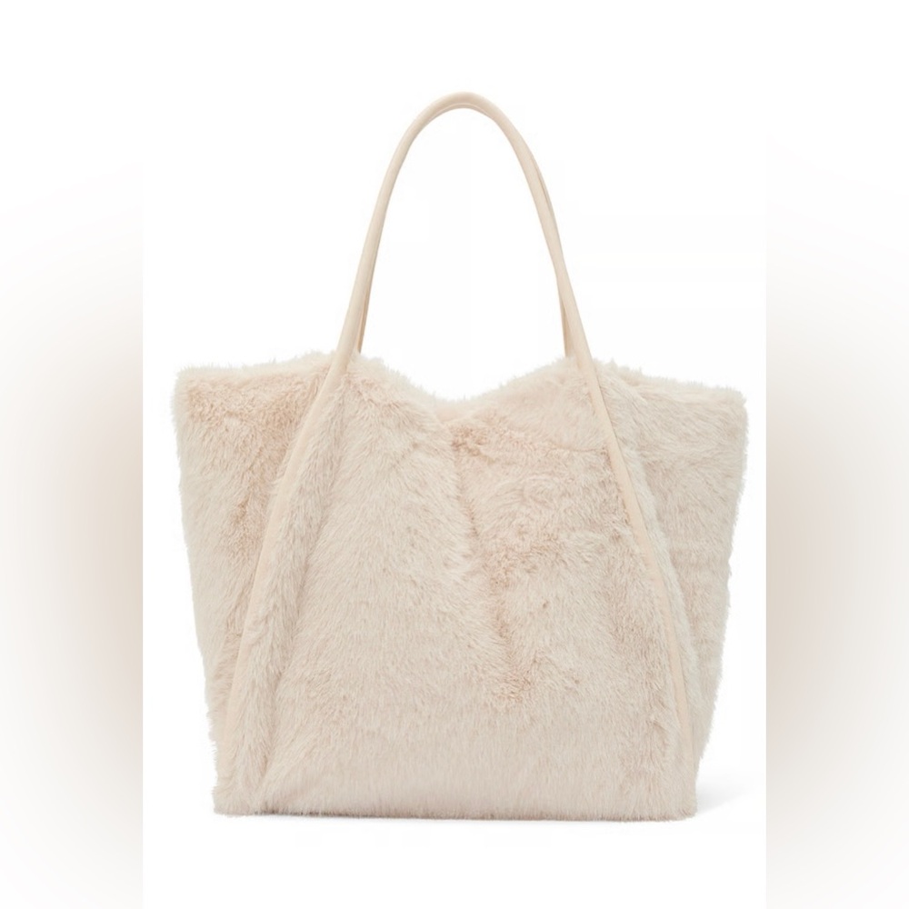 Victoria’s Secret Faux-Fur Tote Bag Cream NWT - Picture 3 of 11